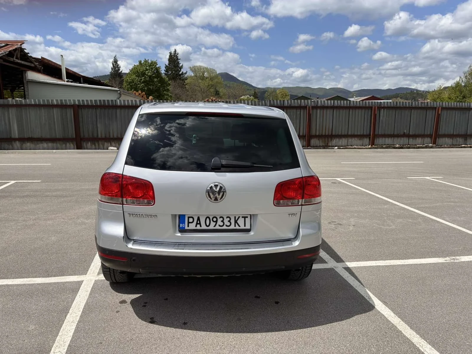 VW Touareg, снимка 5 - Автомобили и джипове - 54575932
