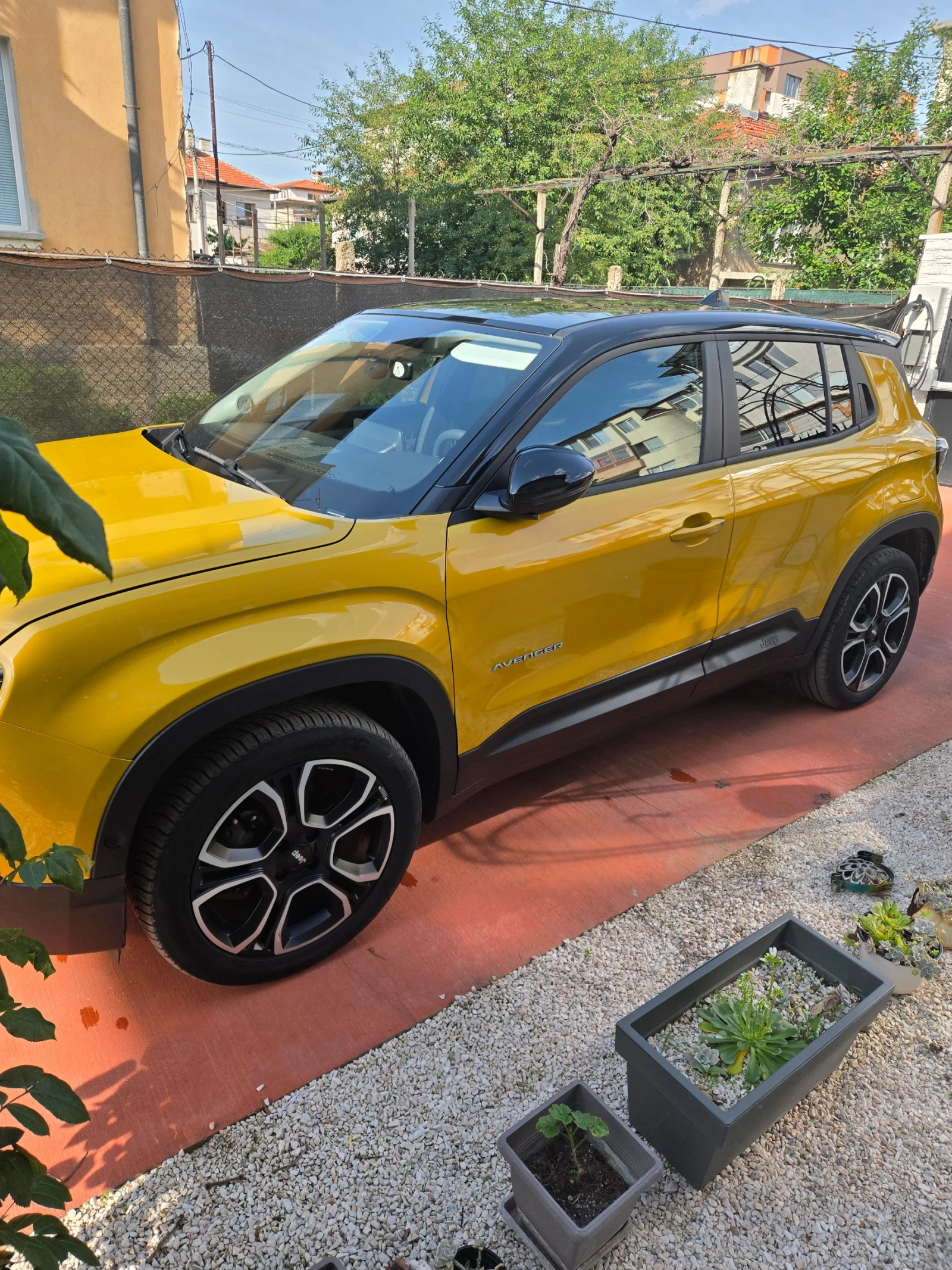 Jeep Avenger SUMМIT 360 камера, снимка 4 - Автомобили и джипове - 54719837