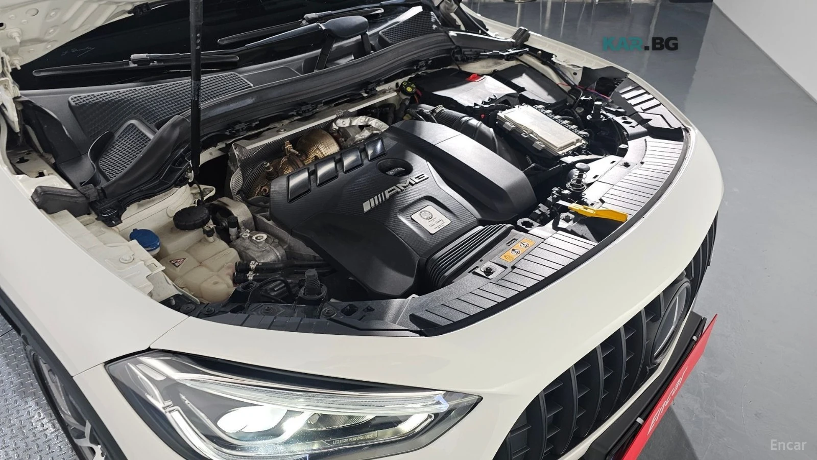 Mercedes-Benz GLA 45 AMG * 4MATIC+ * КОЖА* ПОДГРЕВ* ПАНОРАМА* HEAD-UP* , снимка 6 - Автомобили и джипове - 54732722