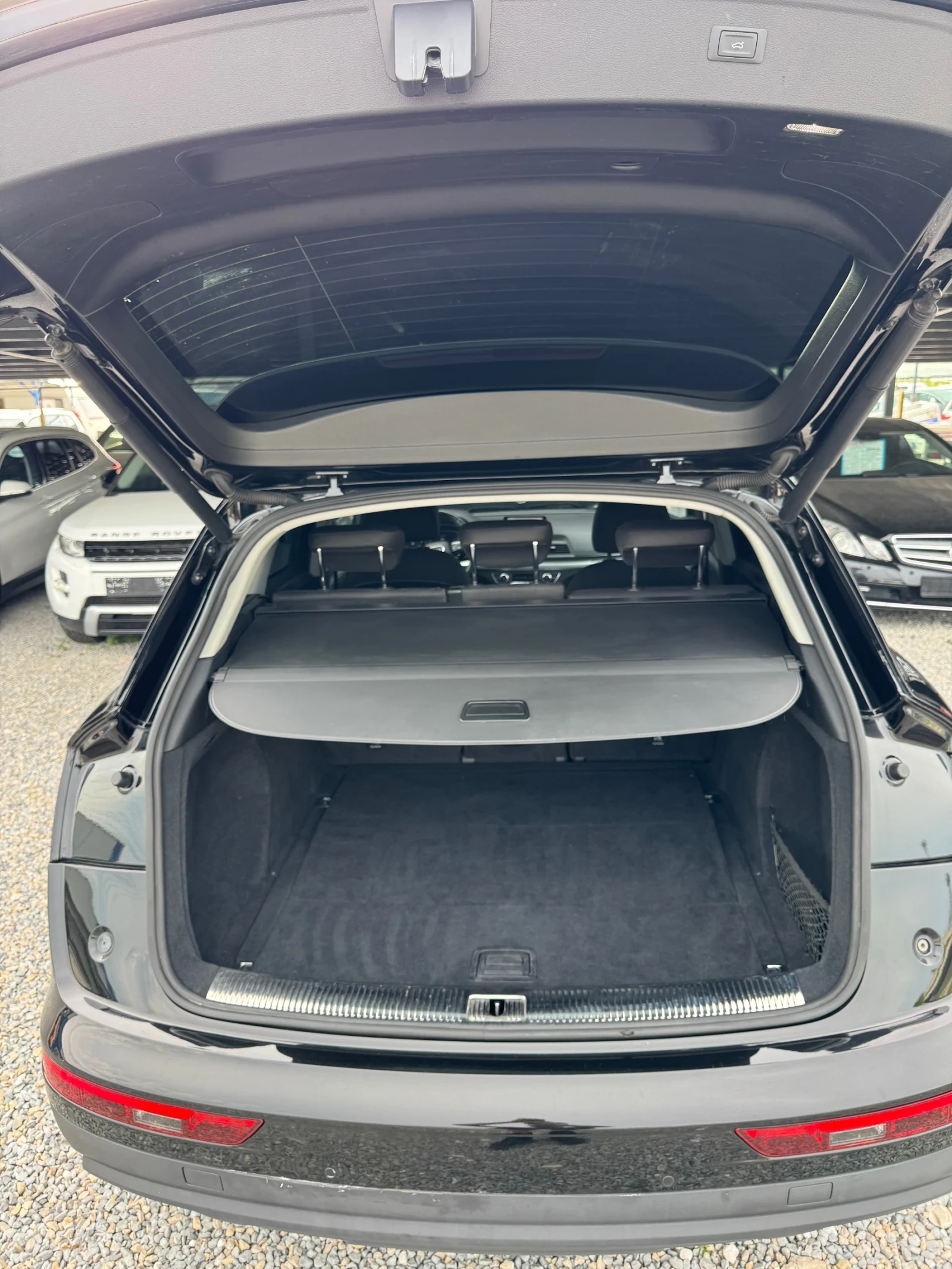 Audi Q5 2.0 190 Quattro , снимка 15 - Автомобили и джипове - 54948139
