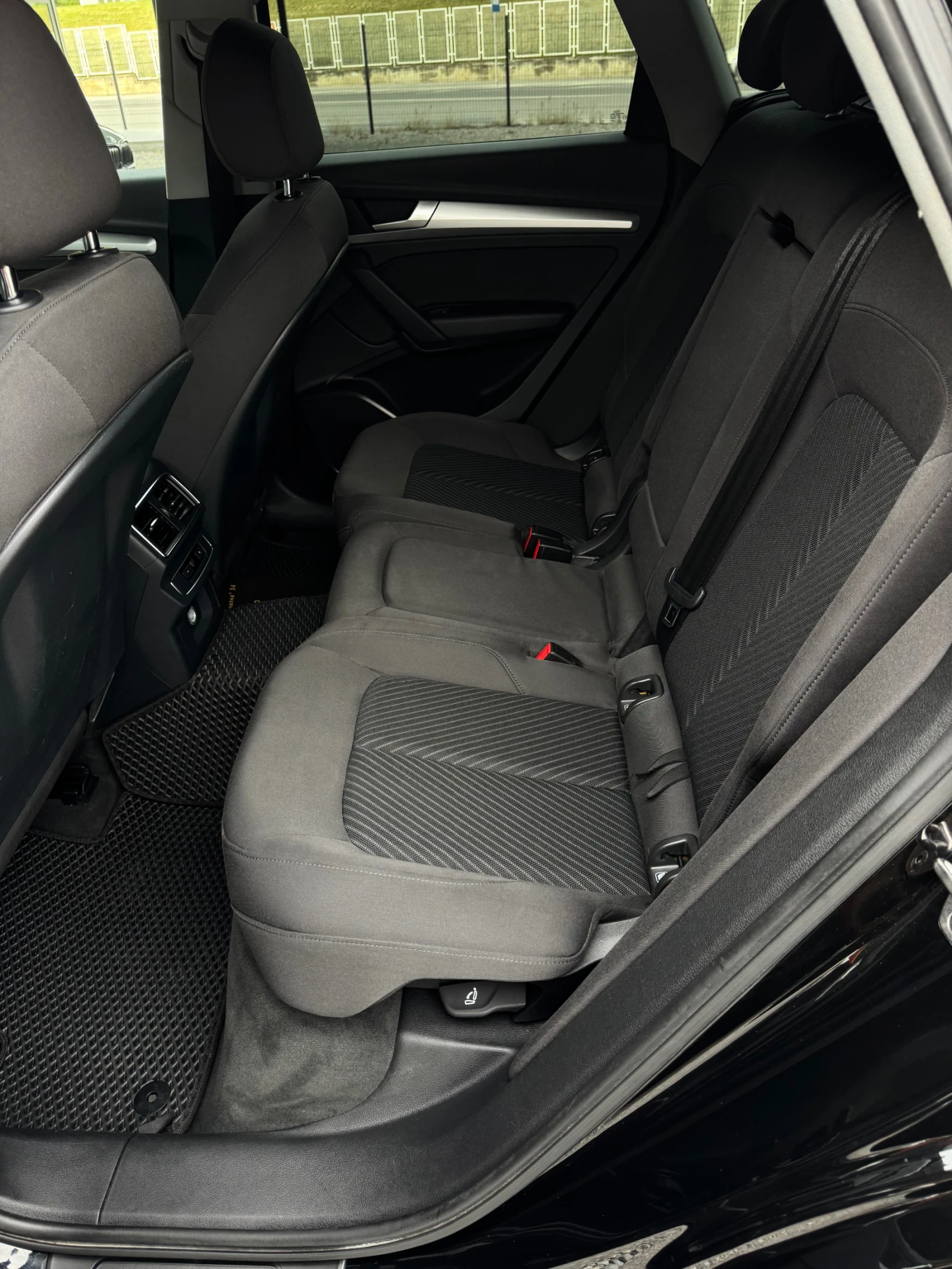 Audi Q5 2.0 190 Quattro , снимка 14 - Автомобили и джипове - 54948139