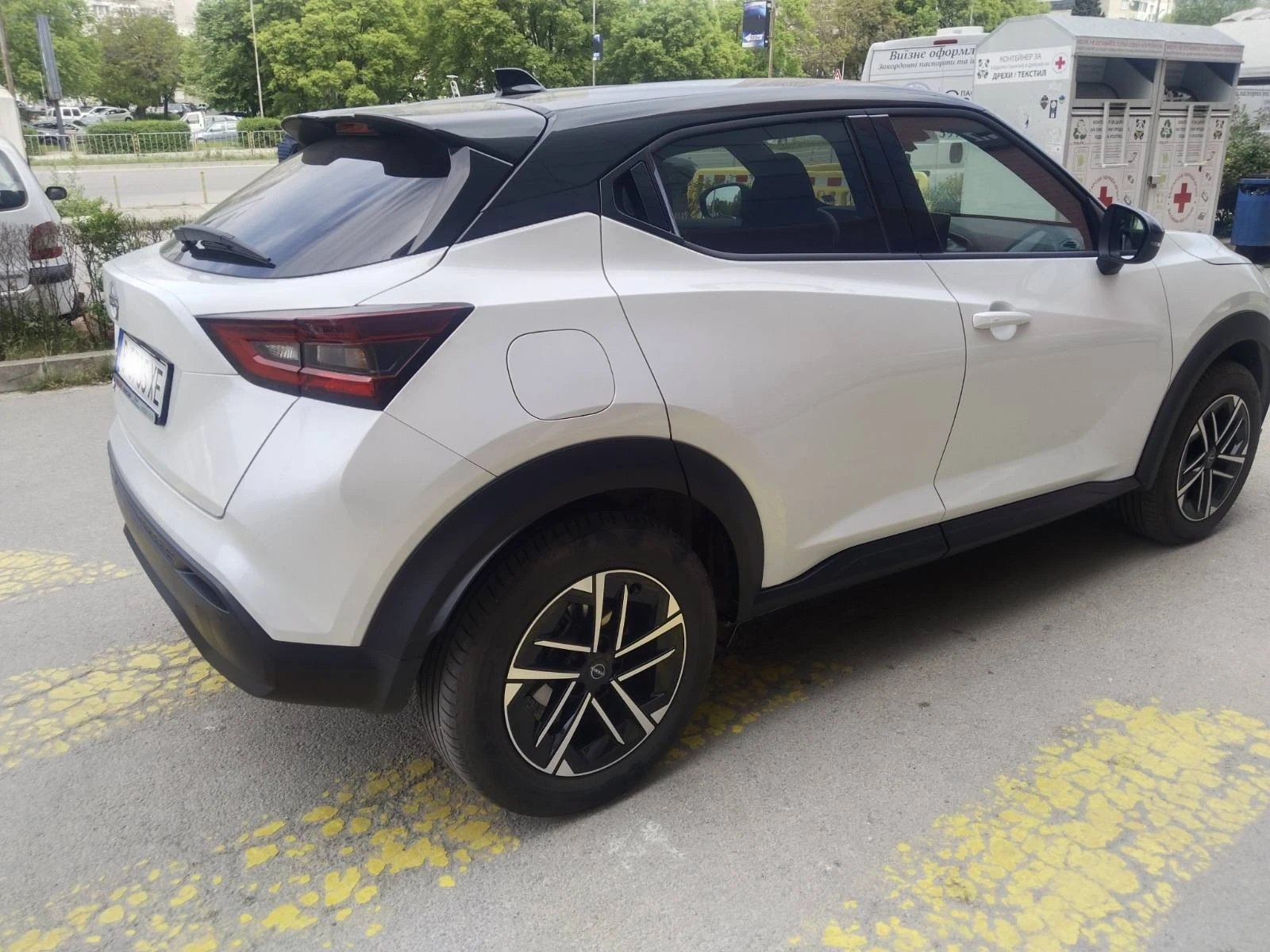 Nissan Juke 1, 0 N-Connecta, снимка 15 - Автомобили и джипове - 55055604