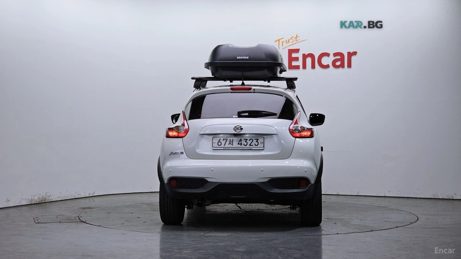 Nissan Juke 1.6 SV F15* КОЖА* ПАНО* КАМЕРА, снимка 4 - Автомобили и джипове - 55298165