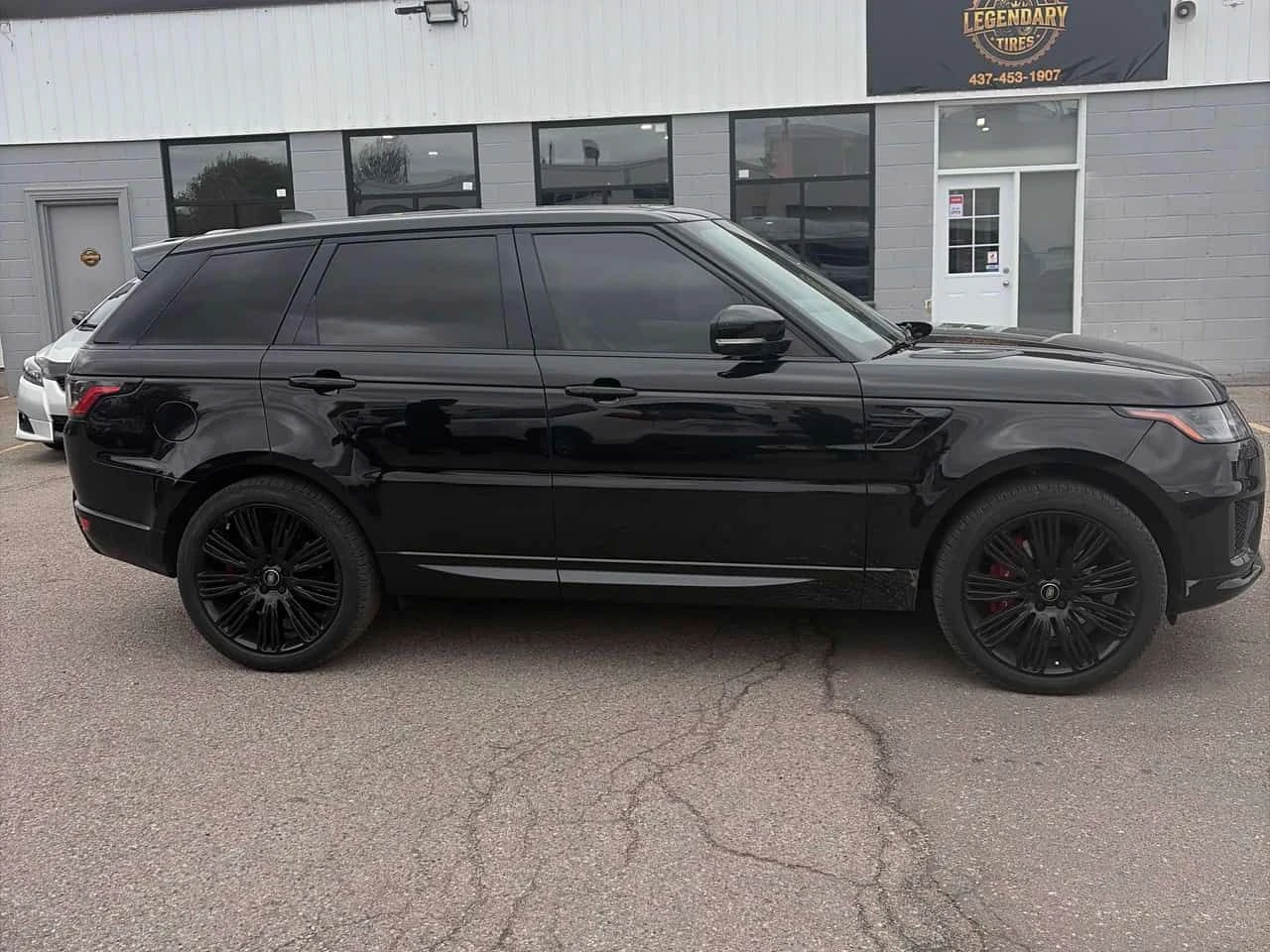 Land Rover Range Rover Sport V8 Supercharged HSE Dynamic | CARFAX | АВТОКРЕДИТ , снимка 4 - Автомобили и джипове - 55505457