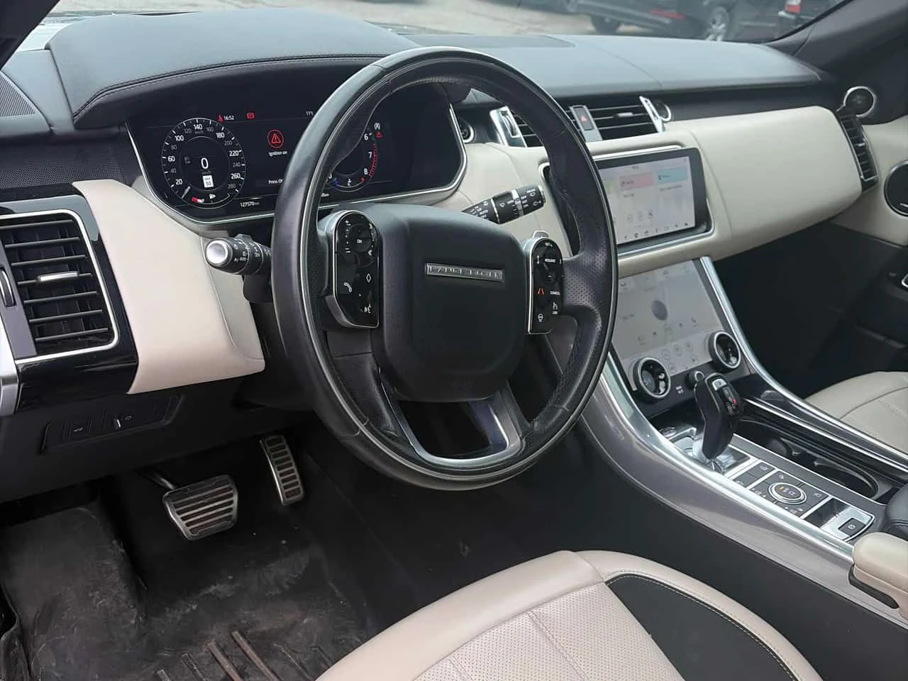 Land Rover Range Rover Sport V8 Supercharged HSE Dynamic | CARFAX | АВТОКРЕДИТ , снимка 7 - Автомобили и джипове - 55505457