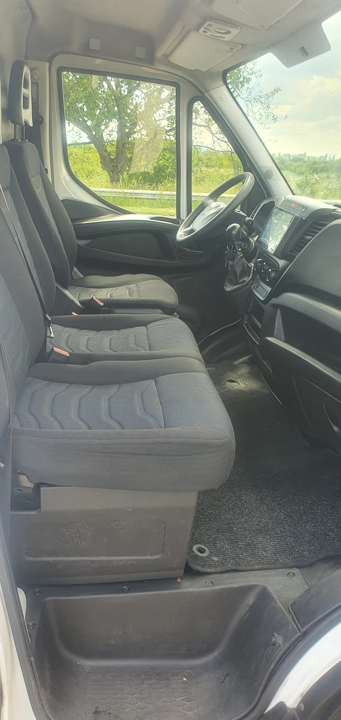 Iveco Daily * 35 S 14 * 2.3 * (Ръчка)*  - изображение 10