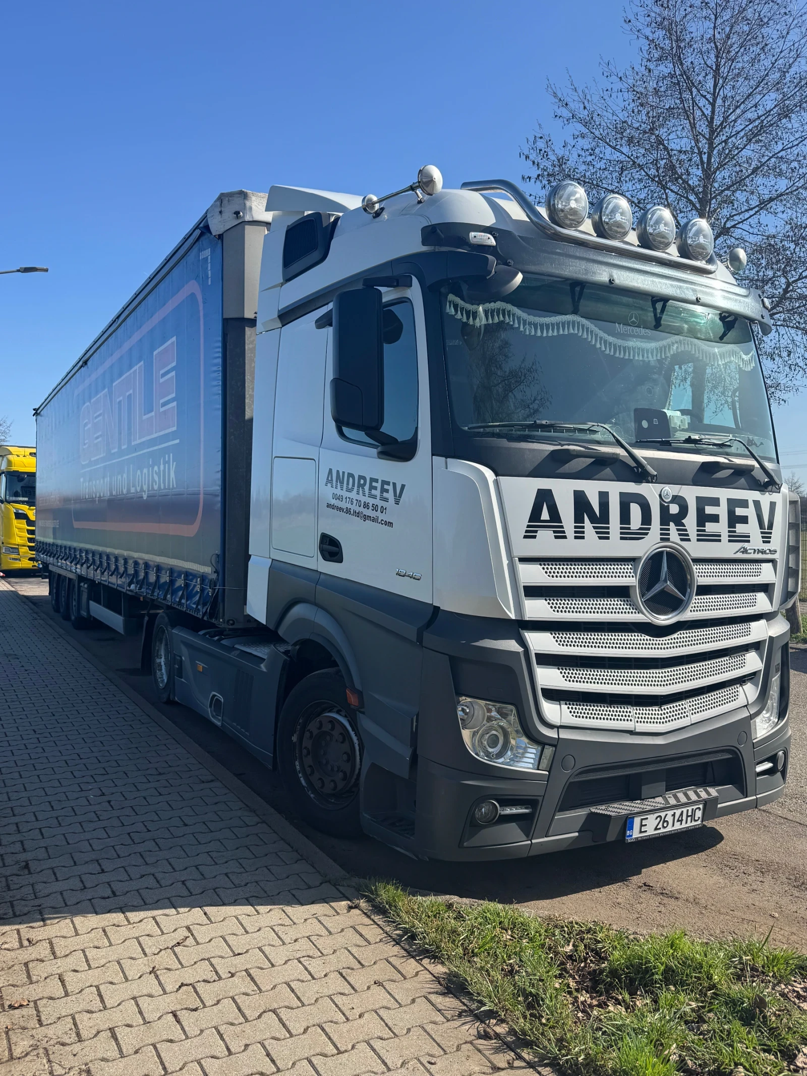 Mercedes-Benz Actros 1946
