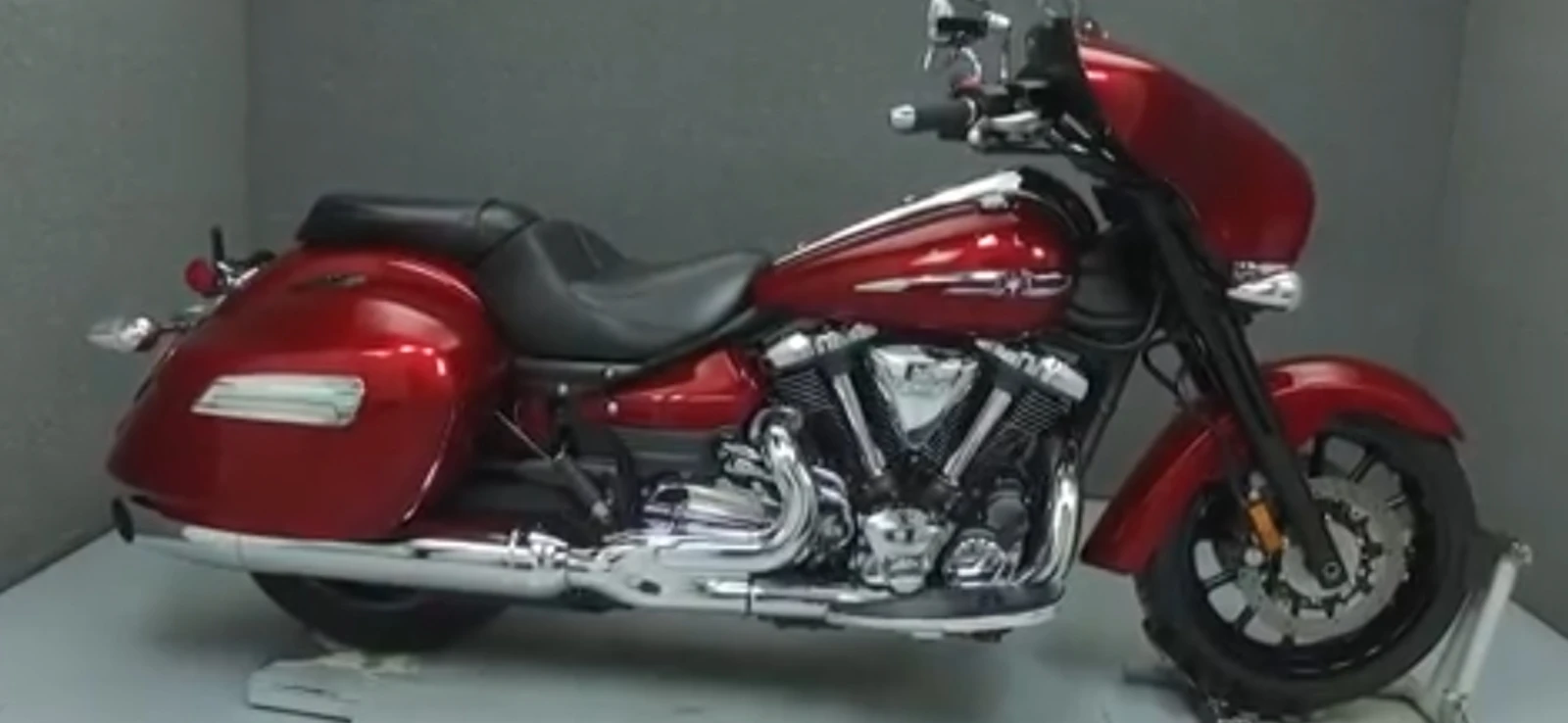 Yamaha Stratoliner XV DE LUXE-КАТО НОВ, снимка 2 - Мотоциклети и мототехника - 54837039