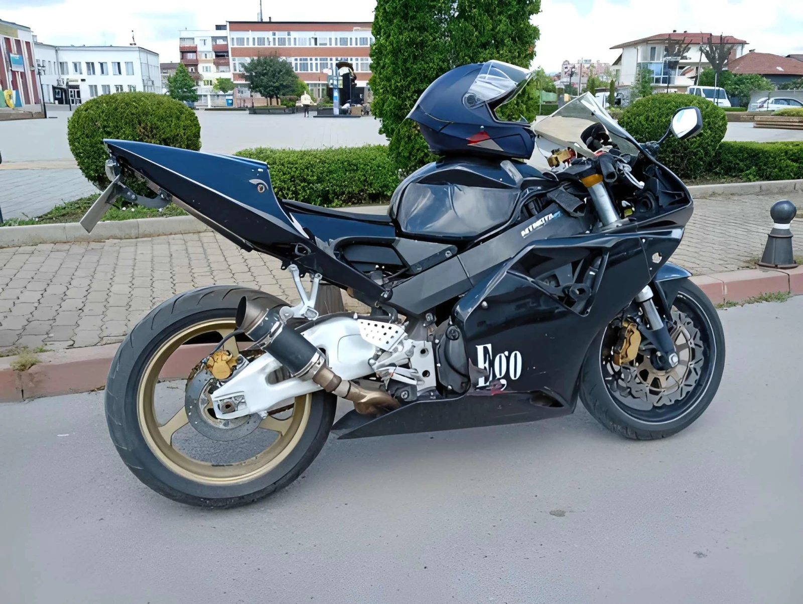 Honda Cbr Fireblade, снимка 3 - Мотоциклети и мототехника - 55034420