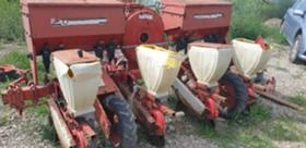 Сеялка IrTem Четири редови, снимка 8