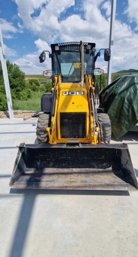����� �� �������� �� ����� JCB 1CX-�������� 5 �.