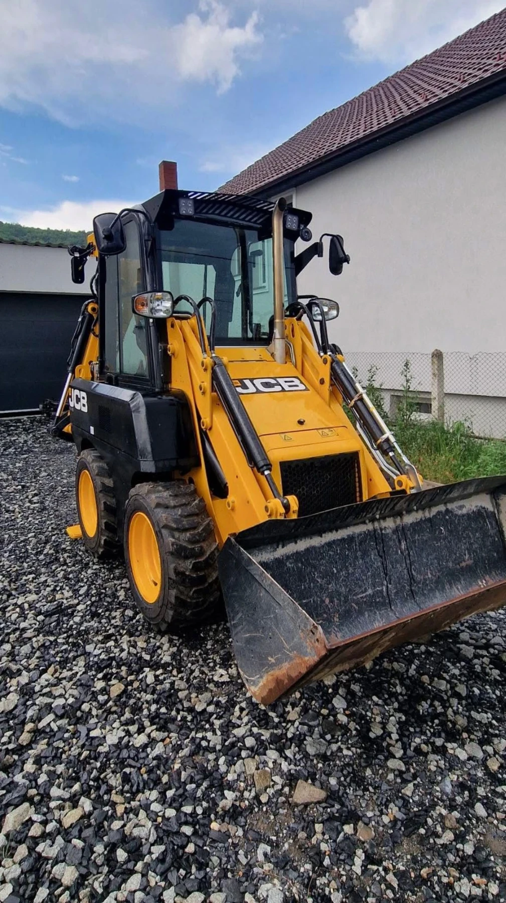 Багер JCB 1CX-ГАРАНЦИЯ 5 Г., снимка 9 - Индустриална техника - 56160500