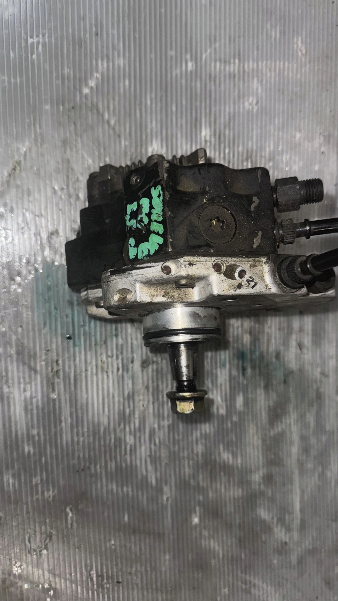 ����� �� ������ �������� (���) �� Kia Sorento 2008 - 0445 010 101 , 33100-4A010 | Mobile.bg � ����������� 1