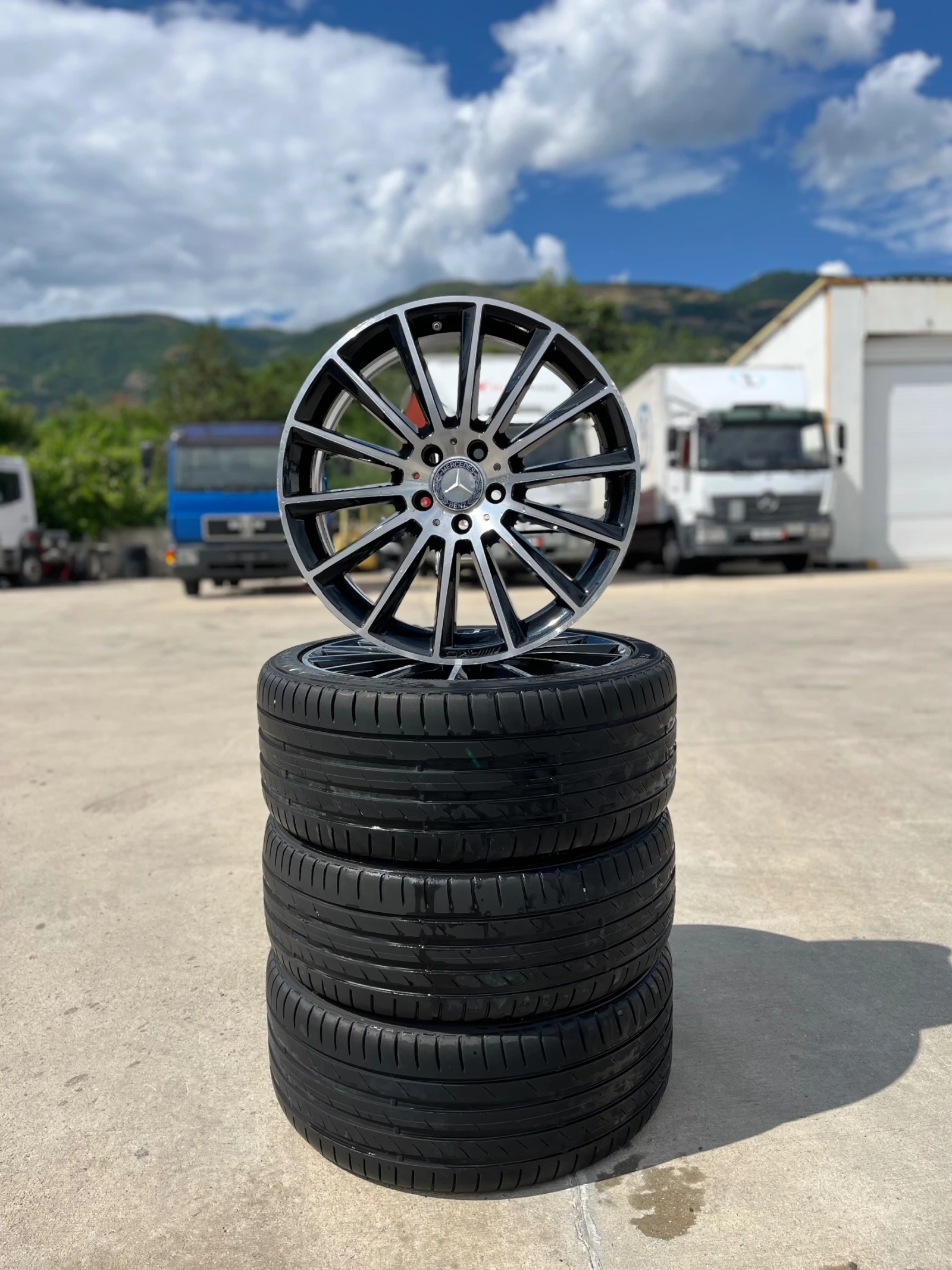 Гуми с джанти Kumho 225/40R19