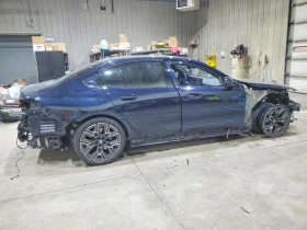 BMW 530 XI / M-PACK / ICONIC GLOW / , снимка 4