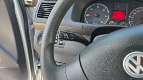 VW Touran Отличен, снимка 9