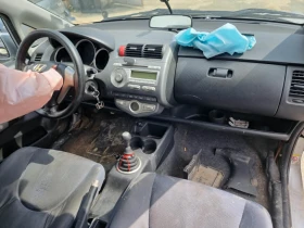 Honda Jazz 1.4 83hp, снимка 12