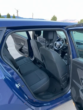 Renault Megane, снимка 8
