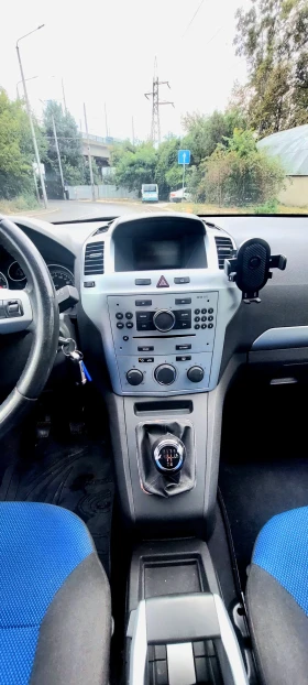 Opel Zafira 1.8i 140к.с 7 места Климатик, снимка 11