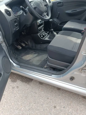 Daihatsu Cuore - 1500 € / 2933.74 лв. - 19370599 8