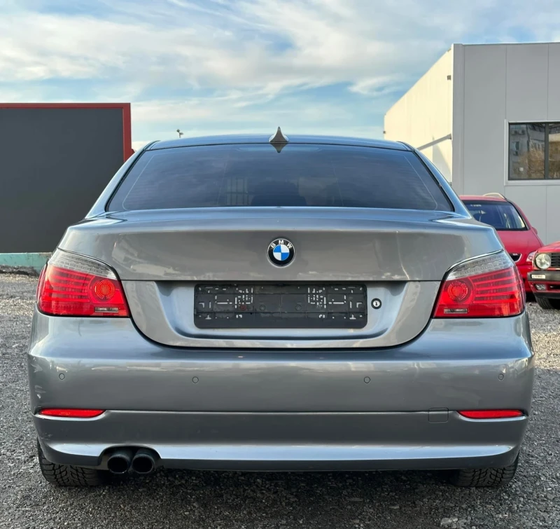 BMW 530 i, снимка 3 - Автомобили и джипове - 48124647