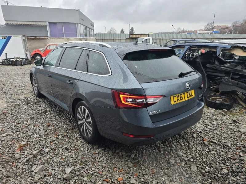 Skoda Superb Superb 1.6Tdi DCZ 120кс 6 скорости на части, снимка 4 - Автомобили и джипове - 49323410