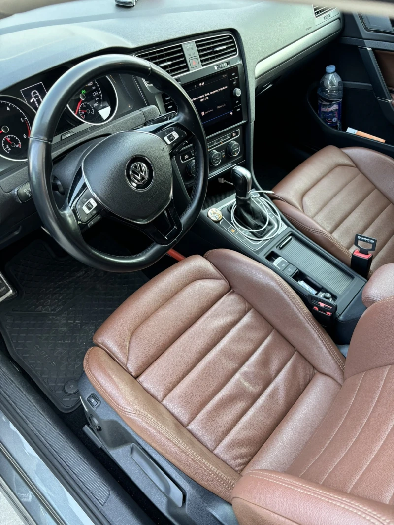 VW Golf КОЖЕН САЛОН, снимка 8 - Автомобили и джипове - 50988929