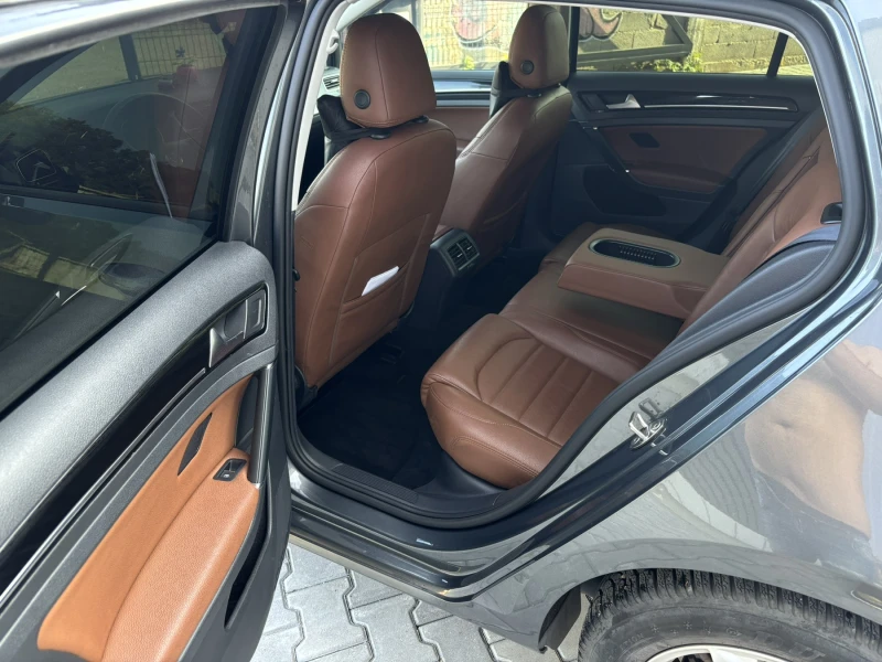 VW Golf КОЖЕН САЛОН, снимка 16 - Автомобили и джипове - 50988929