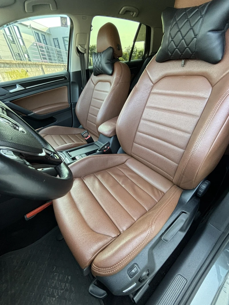 VW Golf КОЖЕН САЛОН, снимка 9 - Автомобили и джипове - 50988929