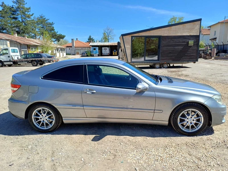 Mercedes-Benz CLC 200, снимка 3 - Автомобили и джипове - 52032118
