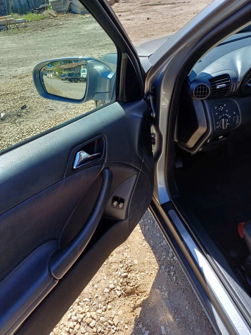 Mercedes-Benz CLC 200, снимка 14 - Автомобили и джипове - 52032118