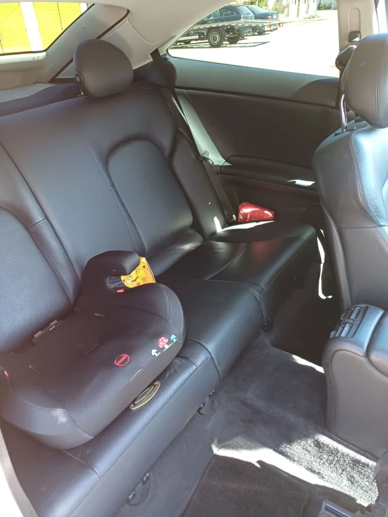 Mercedes-Benz CLC 200, снимка 9 - Автомобили и джипове - 52032118