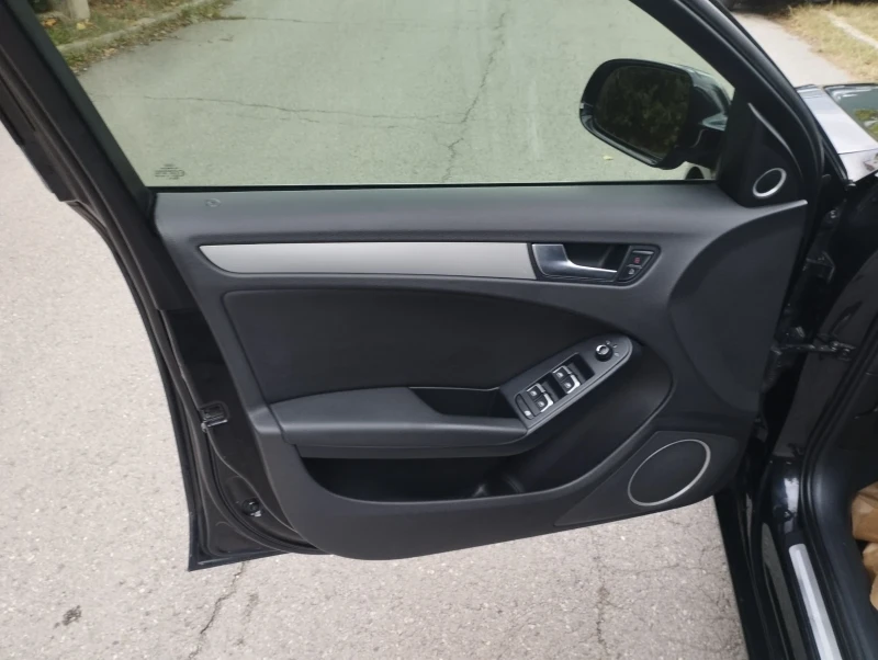 Audi A4 2.0tdi automat, снимка 8 - Автомобили и джипове - 51887705