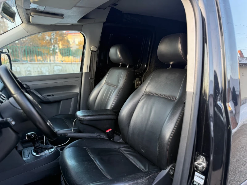 VW Caddy * 2.0tdi * 140к.с * Кожа * Navi, снимка 8 - Автомобили и джипове - 53134977