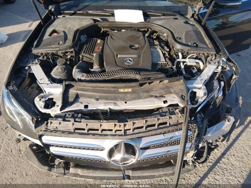 Mercedes-Benz E 300 2.0L I-4 DI, DOHC, VVT, TURBO, 241HP Rear Wheel, снимка 15 - Автомобили и джипове - 53574617