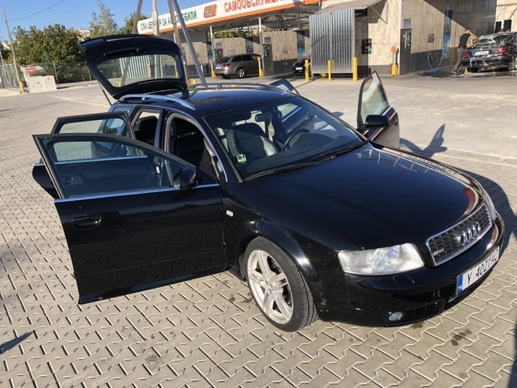 Audi A4, снимка 3 - Автомобили и джипове - 47765558