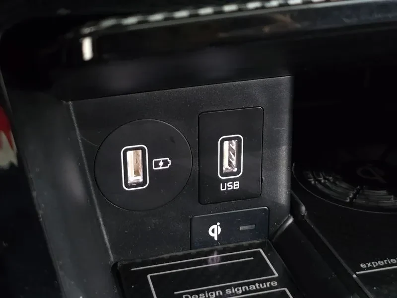 Kia K7 Premier 2.5 Gdi X Edition, снимка 13 - Автомобили и джипове - 56128037