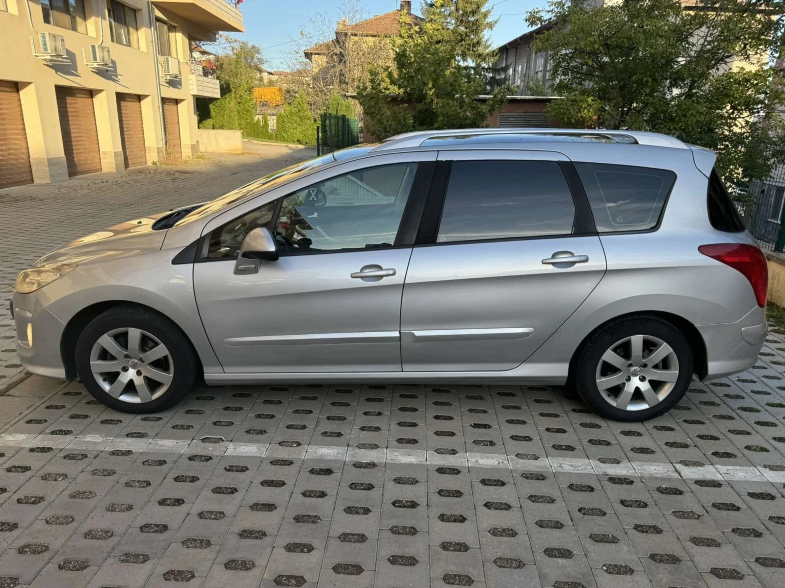 Peugeot 308  - изображение 10