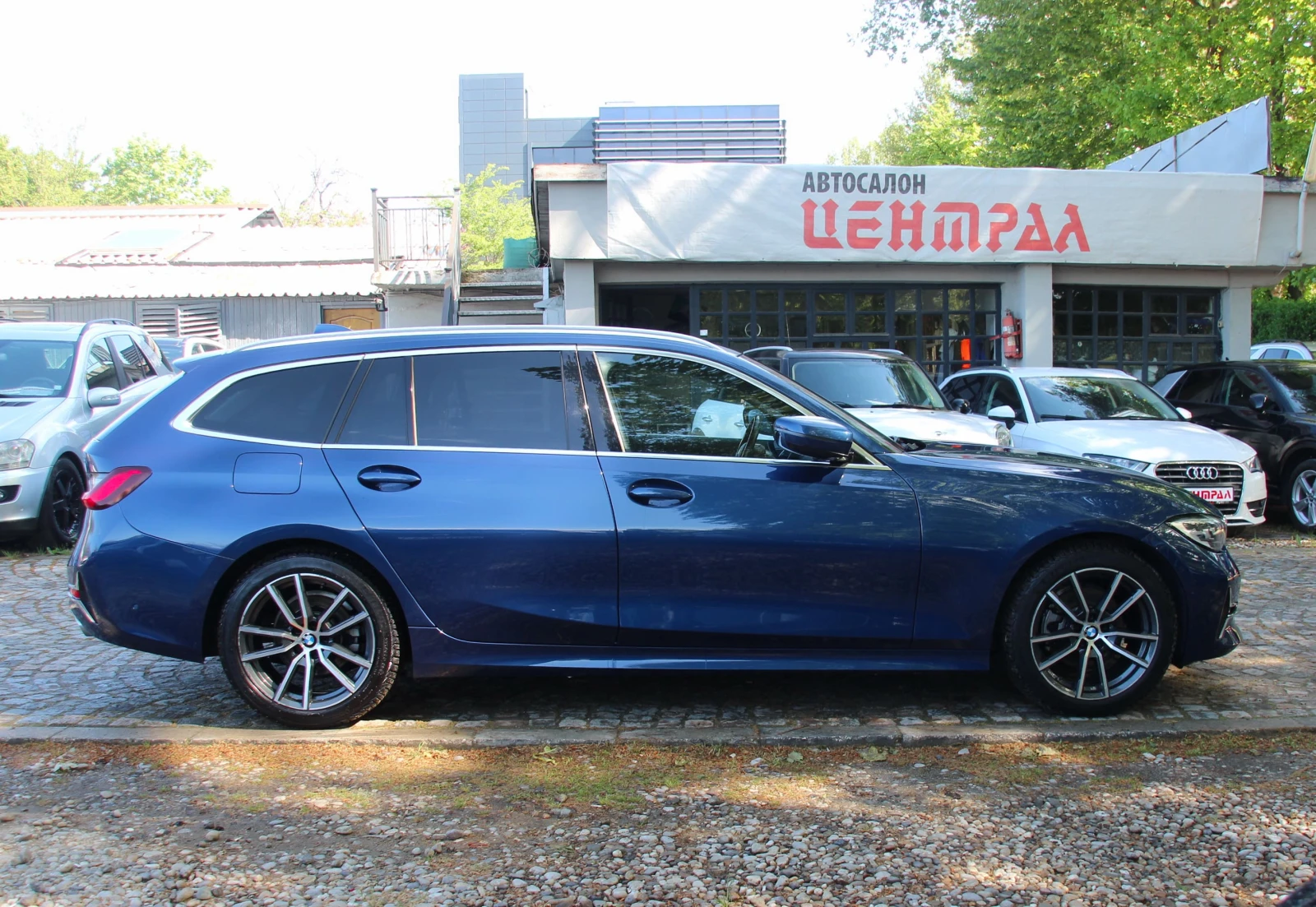 BMW 320 MILD HYBRID Х DRIVE  - изображение 4