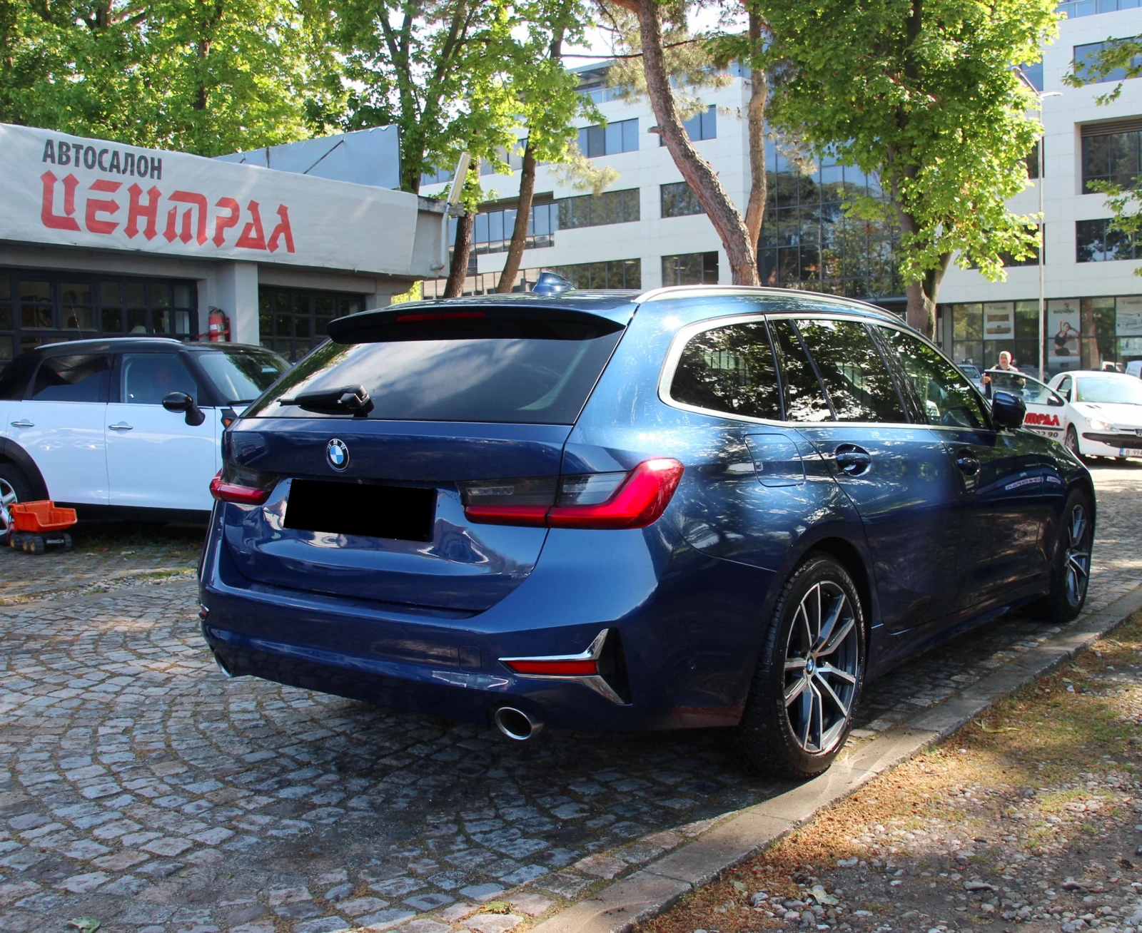BMW 320 MILD HYBRID Х DRIVE  - изображение 5