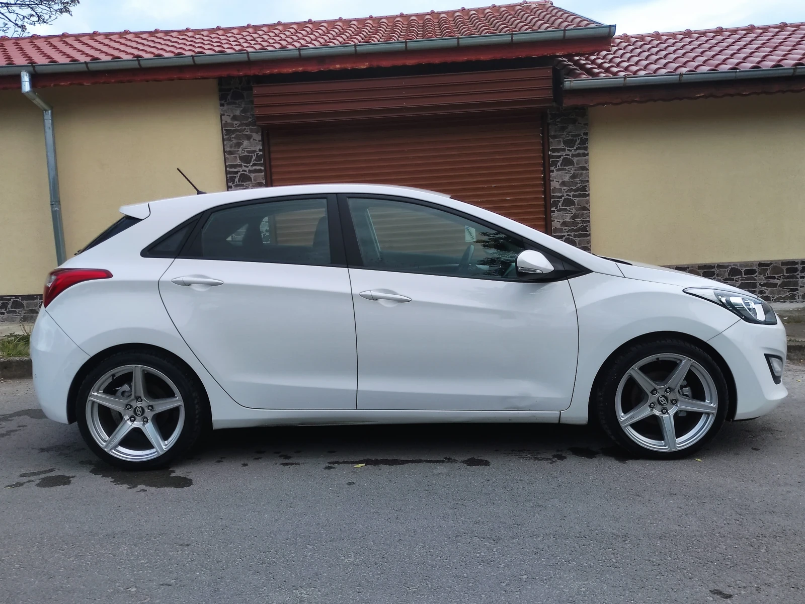 Hyundai I30 1.4CRDI 90hp Евро5 НОВ ВНОС  - изображение 8