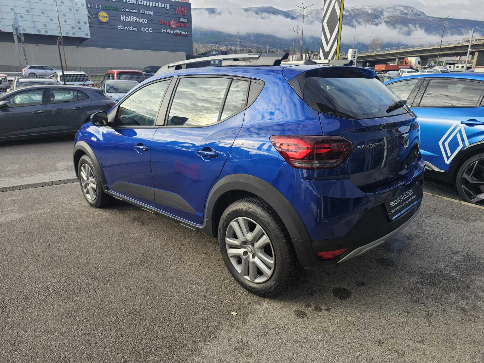 Dacia Sandero 1.0 TCe 90 Stop&Start EDC - изображение 4