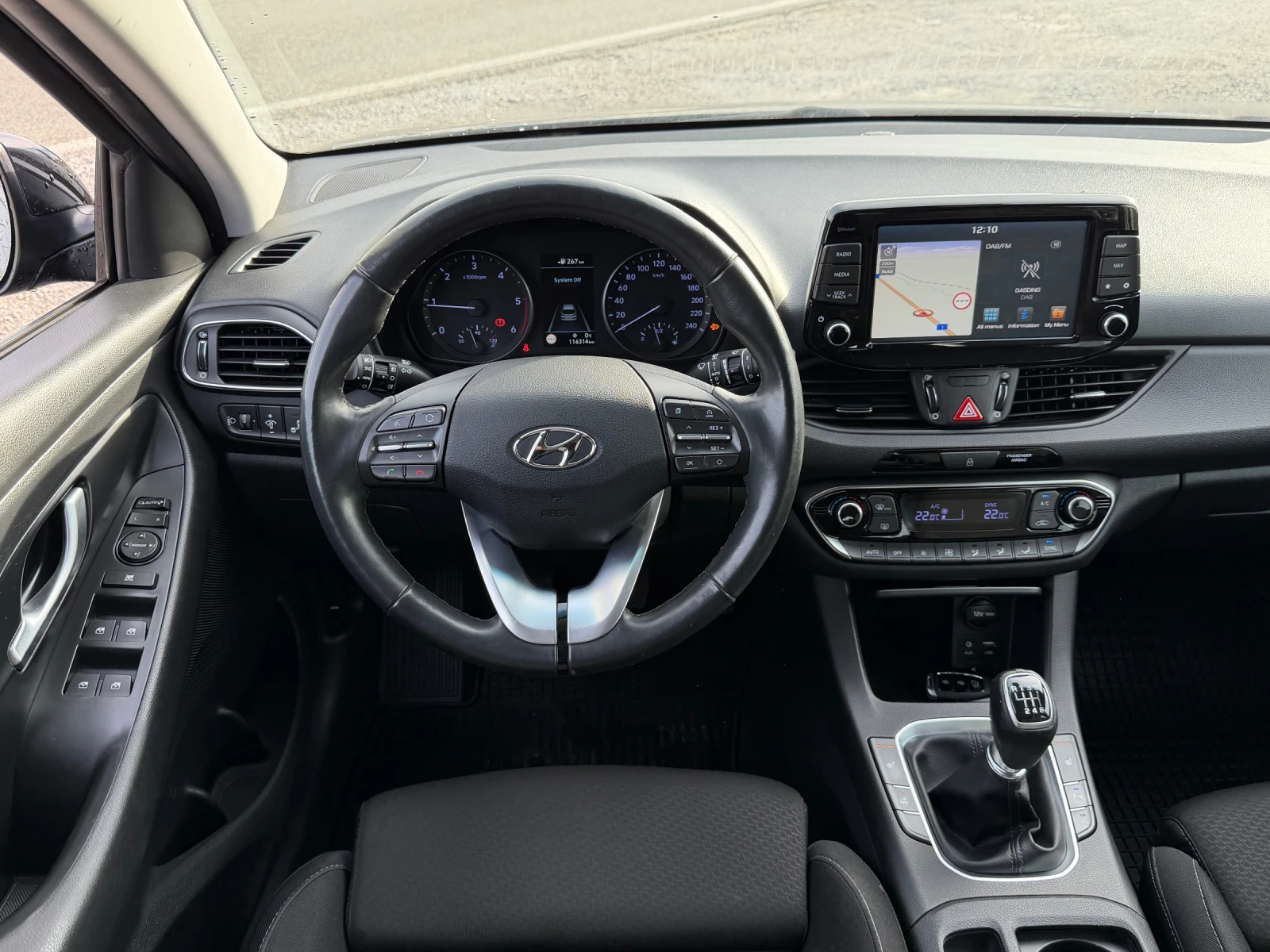 Hyundai I30 1.6D FULL LED NAVI CAMERA KEYLESS EURO 6 TUV COC | Mobile.bg � ����������� 12