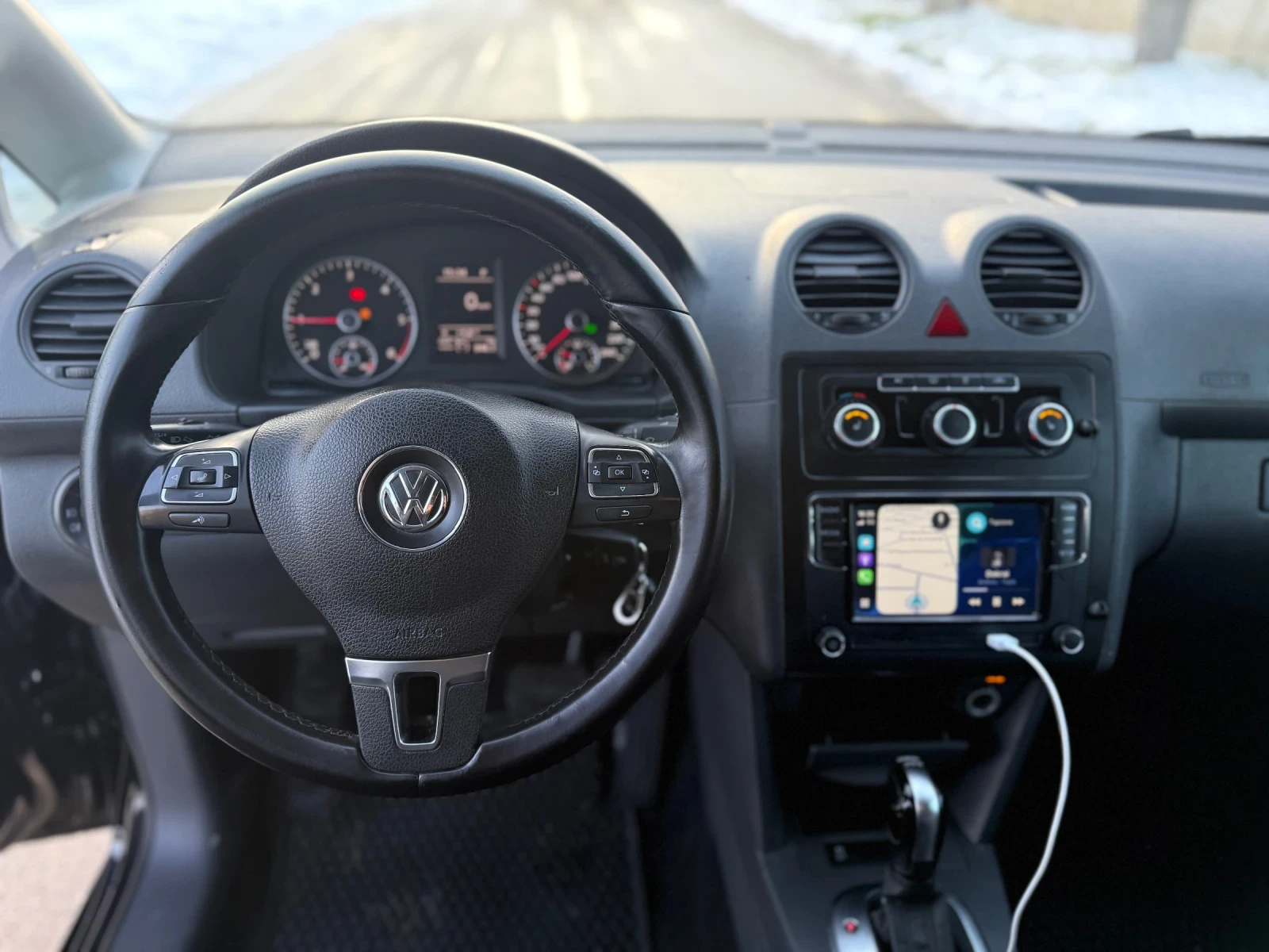 VW Caddy * 2.0tdi * 140�.� * ���� * Navi | Mobile.bg � ����������� 7
