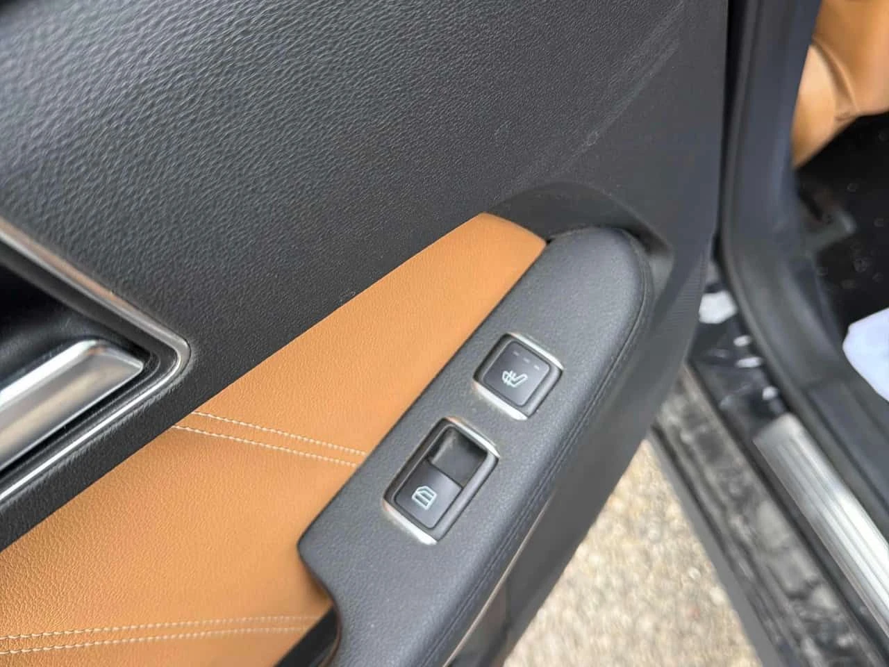 Mercedes-Benz E 55 * 550 * CARFAX * ���� �� �� | Mobile.bg � ����������� 12