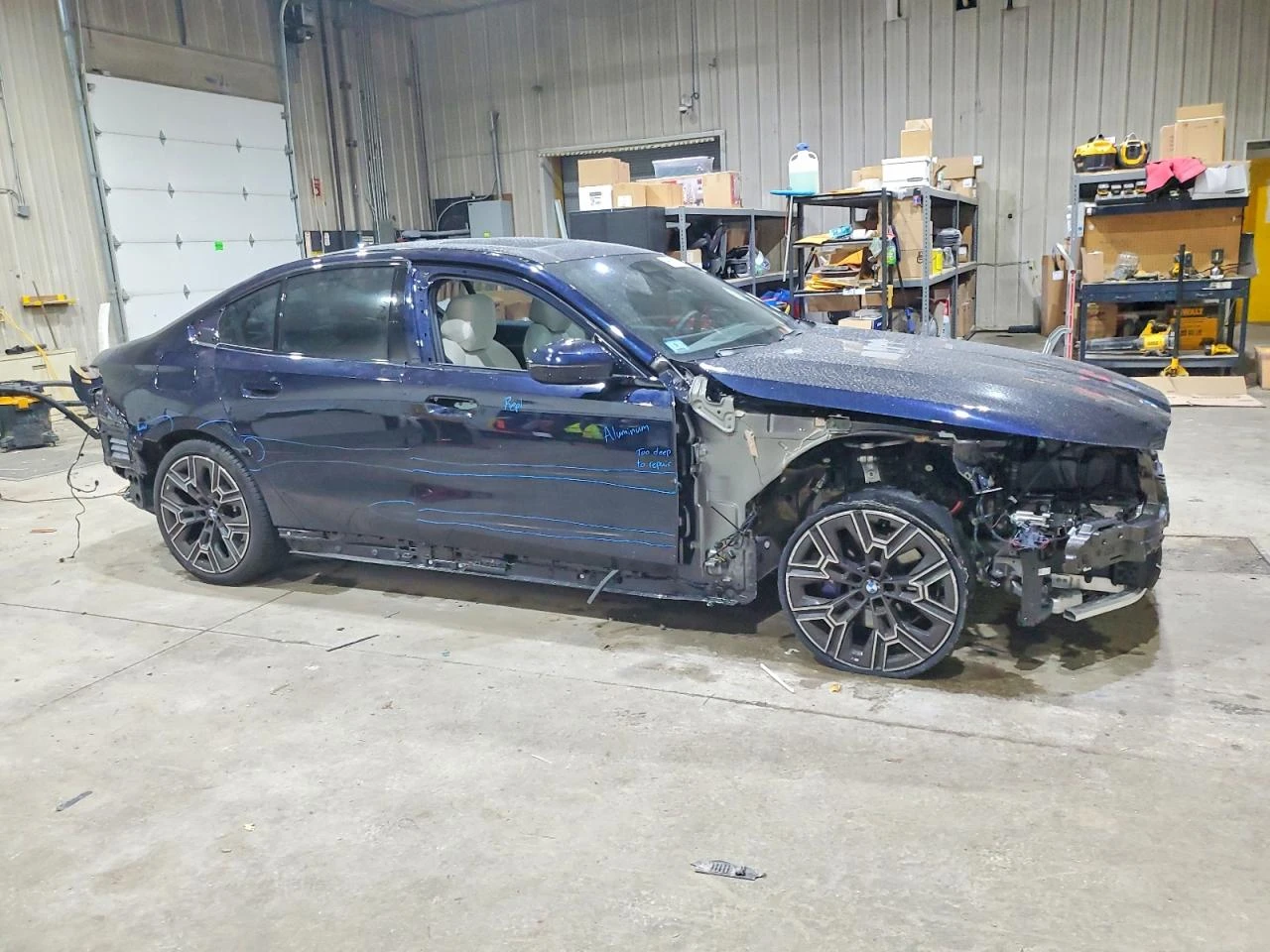 BMW 530 XI / M-PACK / ICONIC GLOW / , снимка 3 - Автомобили и джипове - 53713982