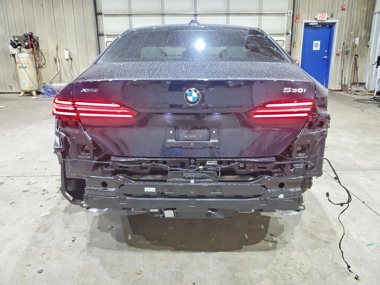 BMW 530 XI / M-PACK / ICONIC GLOW / , снимка 5 - Автомобили и джипове - 53713982