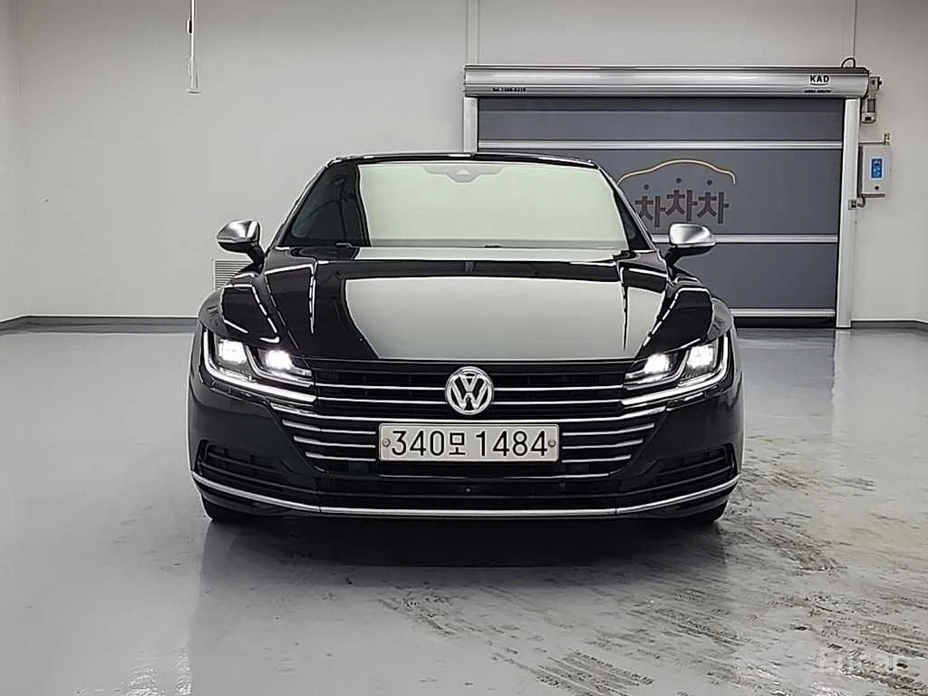 VW Arteon, снимка 2 - Автомобили и джипове - 53875792