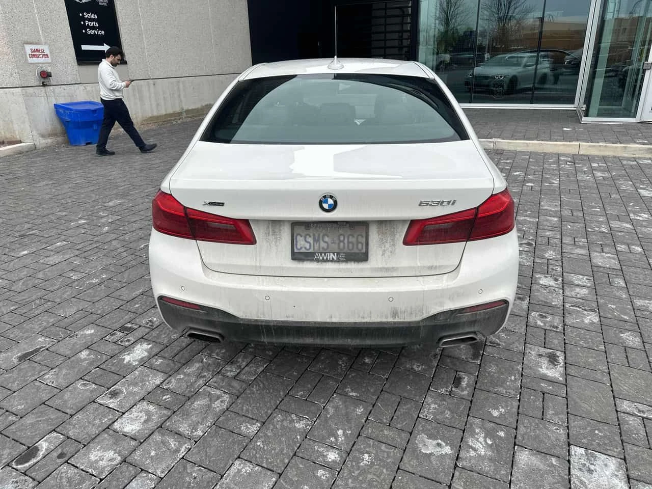 BMW 530 * xDrive * М ПАКЕТ * ПОДГРЕВ * КАМЕРА * CARPLAY, снимка 4 - Автомобили и джипове - 53965841