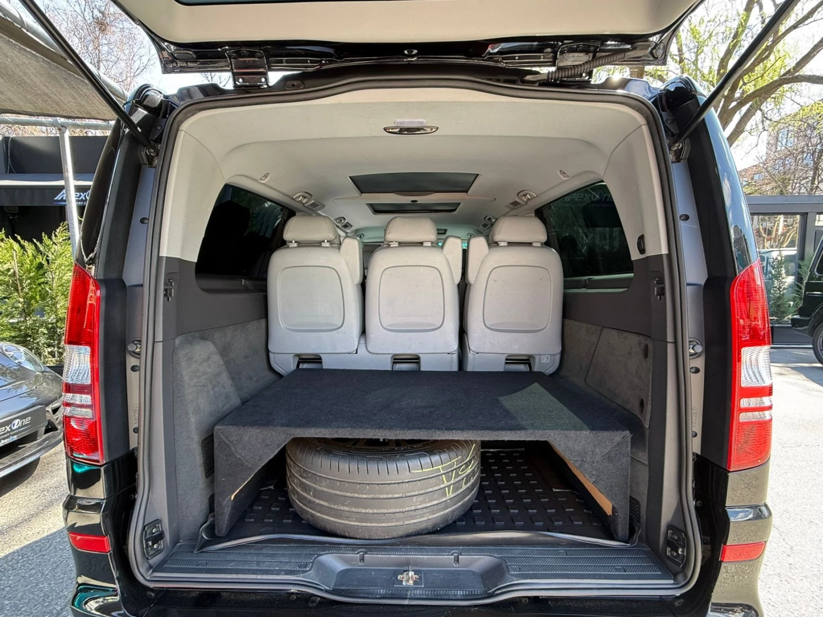 Mercedes-Benz Viano BRABUS/AMBIENTE, снимка 11 - Автомобили и джипове - 54125692